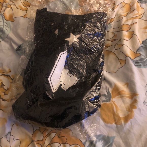 Men’s givenchy polo shirt size xl brand NWT - Picture 1 of 8